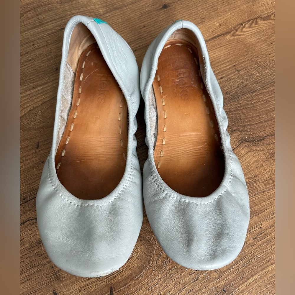 Gray Tieks Ballet Flats size 7